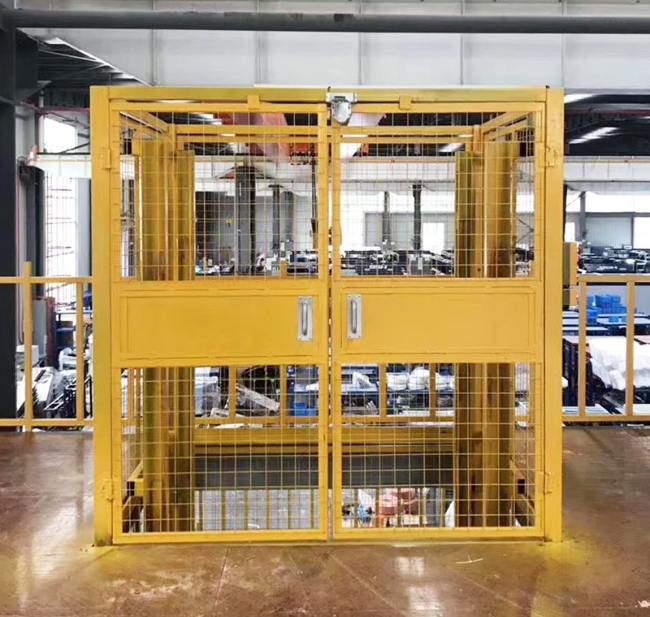 什运乡智能导轨式升降机亮相