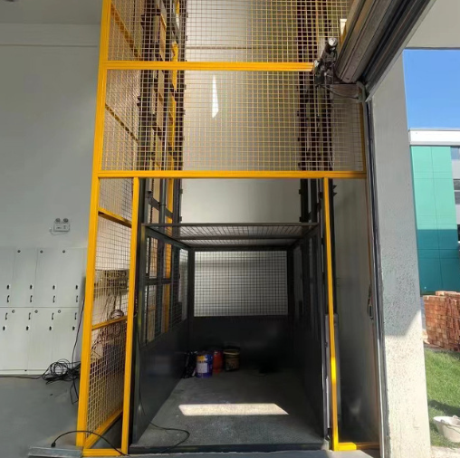 什运乡导轨式升降机助力物流园破解运输难题